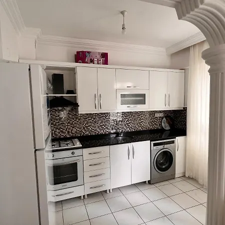 Mahmutlar 2-rooms 100m To The Apartment Alanya